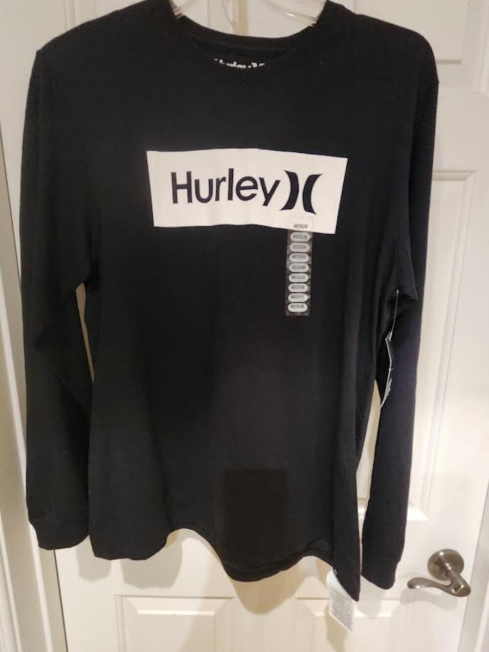 NWT-M HURLEY LONG SLEEVE T-SHIRT